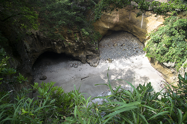 Ryugu Cave Shimoda Izu Travel Japan Heart-shaped cave
